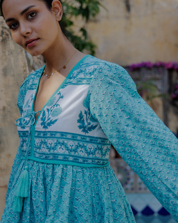 Jackie midi dress in Pool Blue