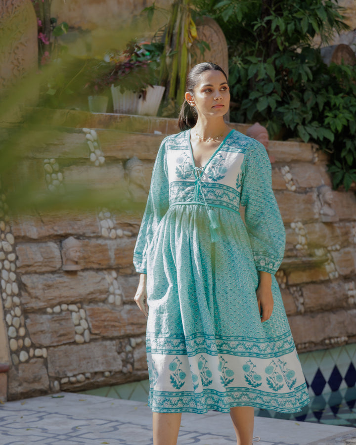 Jackie midi dress in Pool Blue