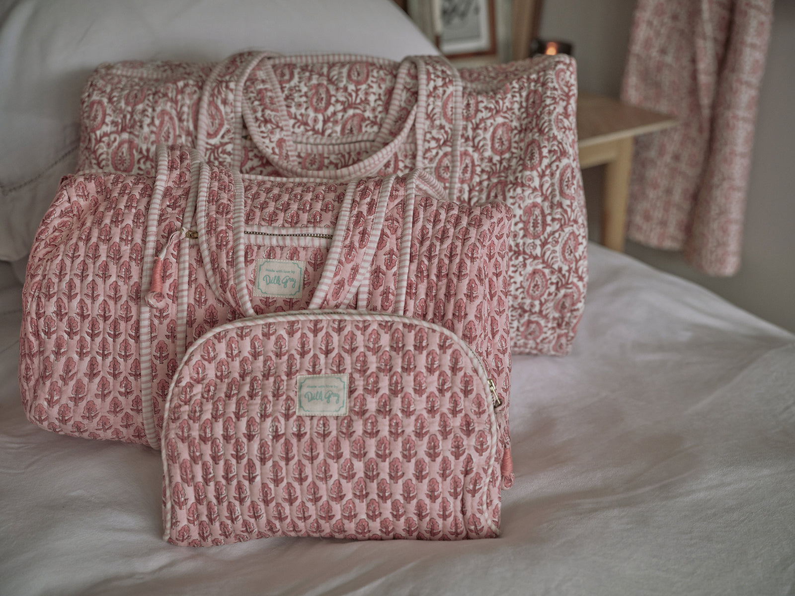 The Desert Rose Collection – Dilli Grey