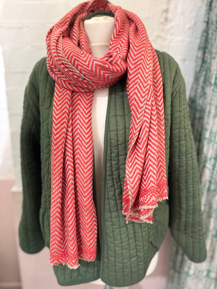 Cashmere chevron scarf in off taupe and orange