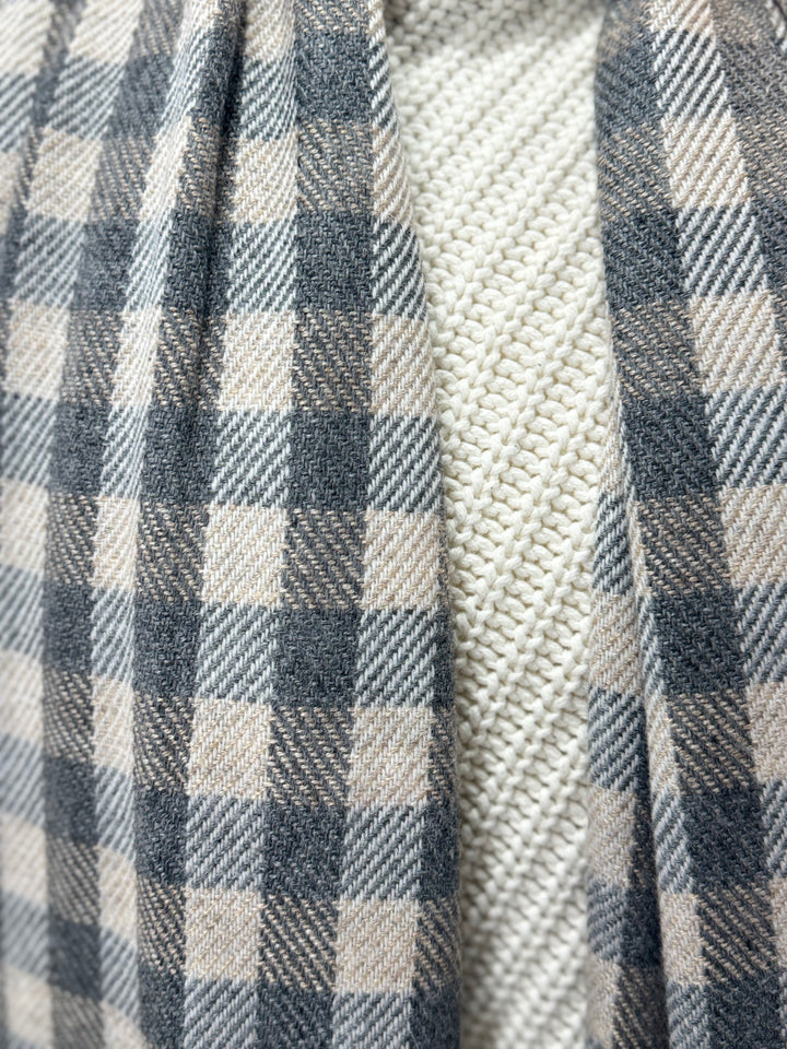 Cashmere checkerboard handloom scarf in greige