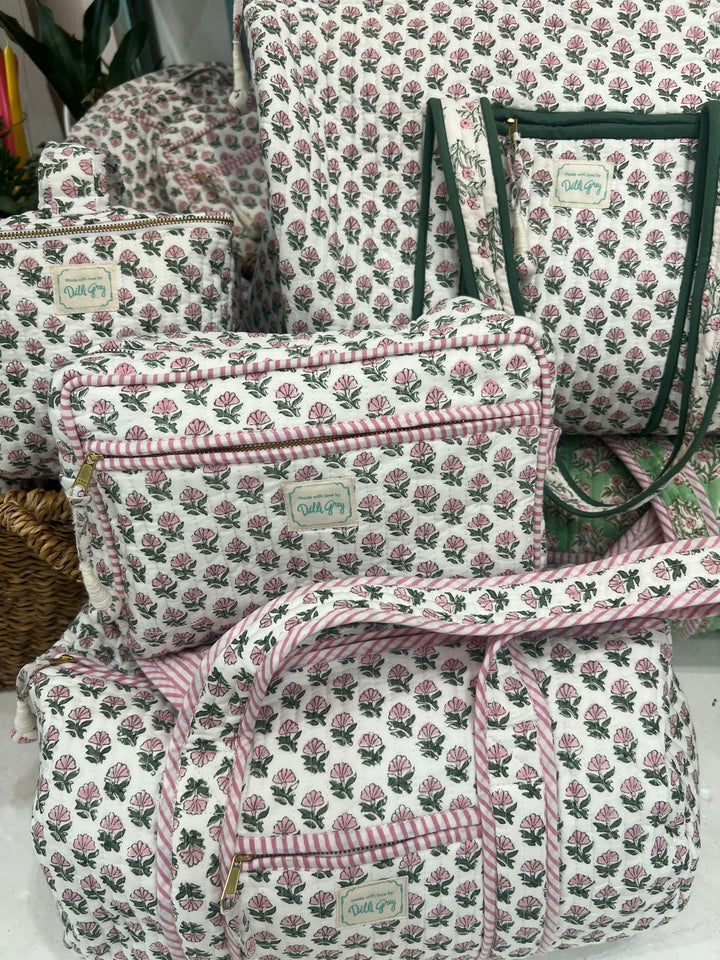 Daisy Buta Double Zip Wash Bag In White & Sage