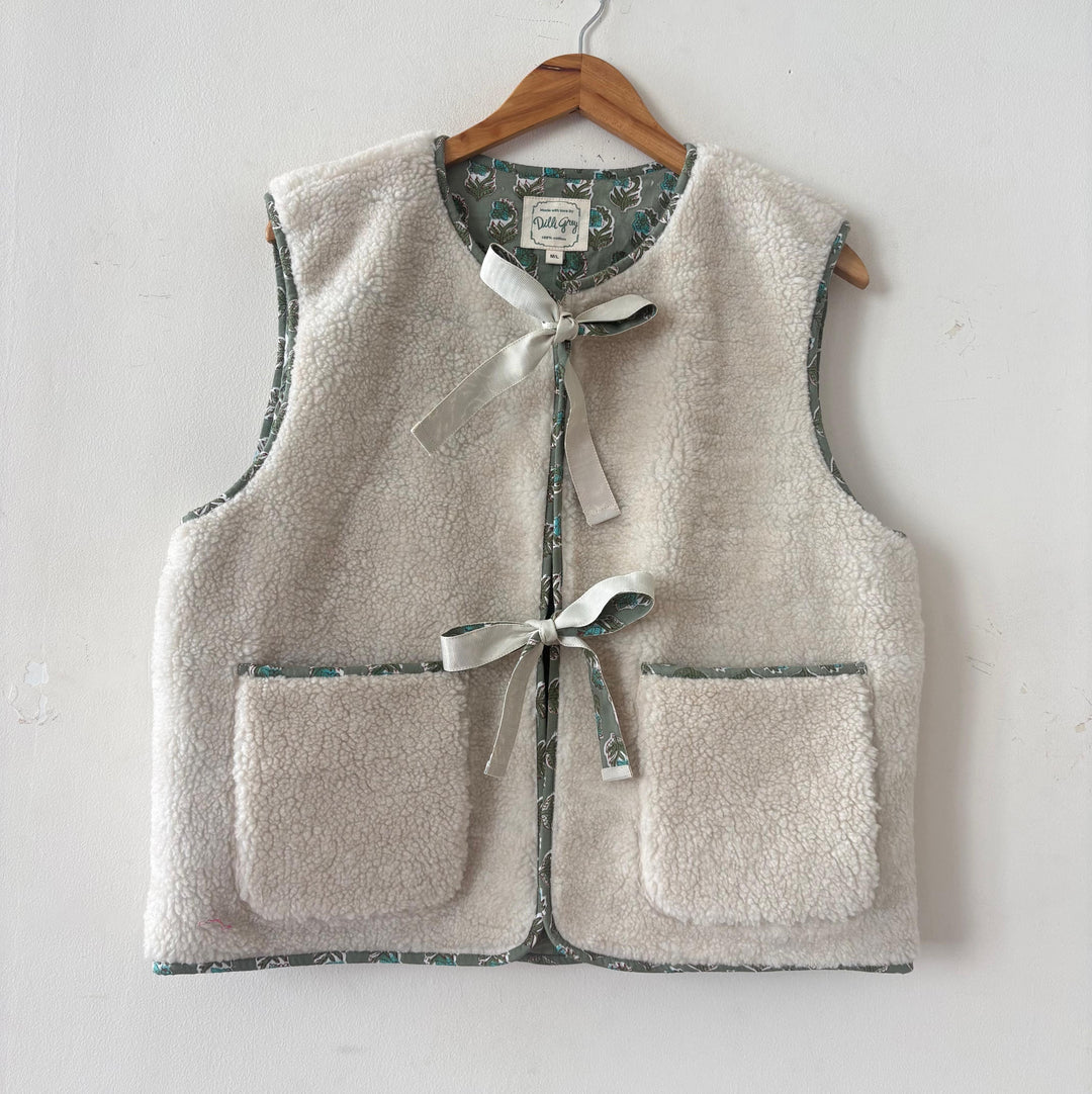 Abby Teddy Gilet in Sage Green Butta