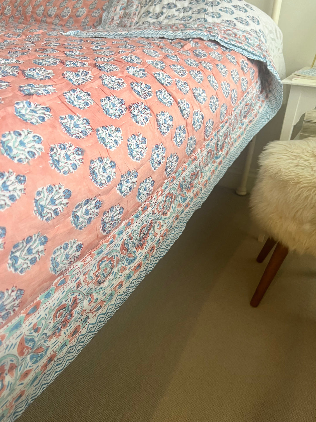 Heritage Butta with mixed border Quilt in Peach & Dusty Blue - Dilli Grey