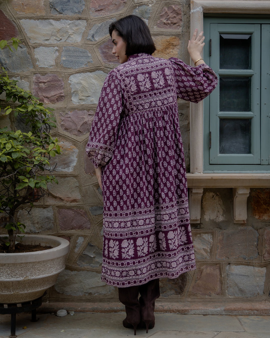 Priya Midi Dress In Burgundy - delivery beg Nov