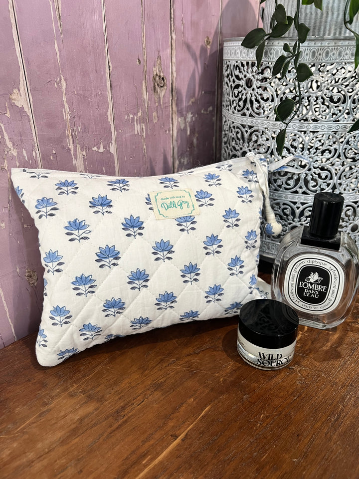 Sky blue lotus quilted pouch set