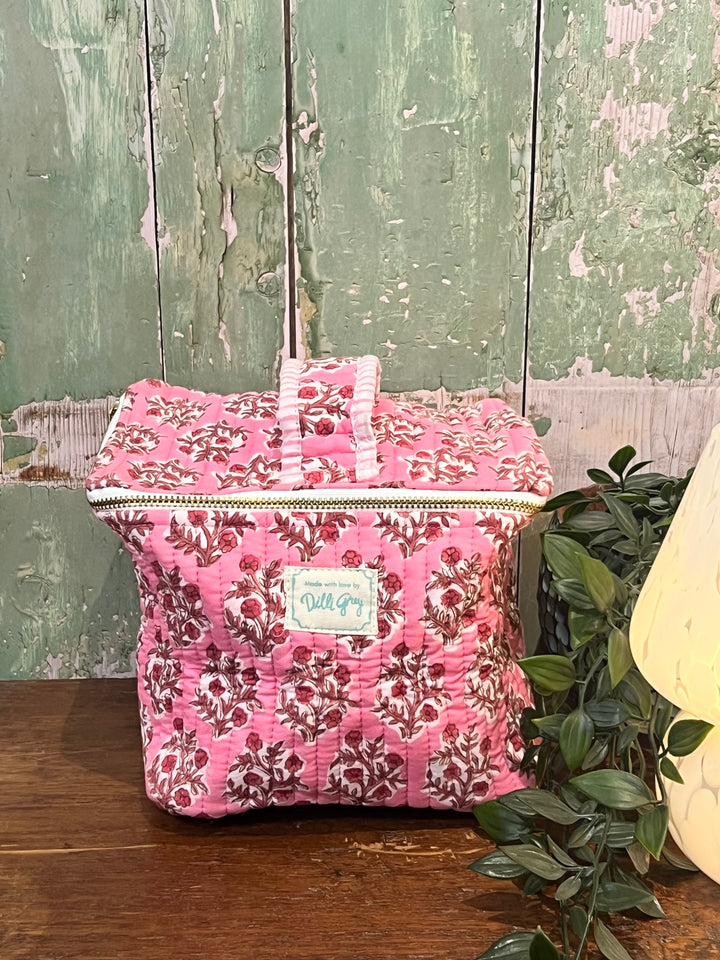 Mogra Cosmetics Case in Rani Pink