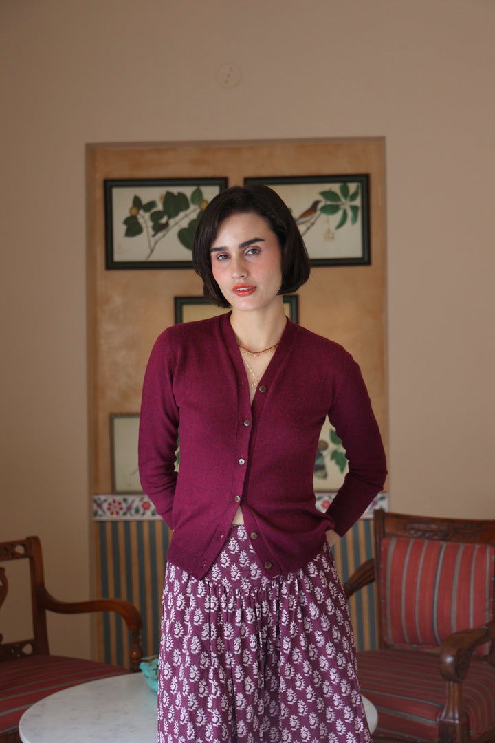 Wool Cashmere Skinny Knit Cardigan in Burgundy Marl