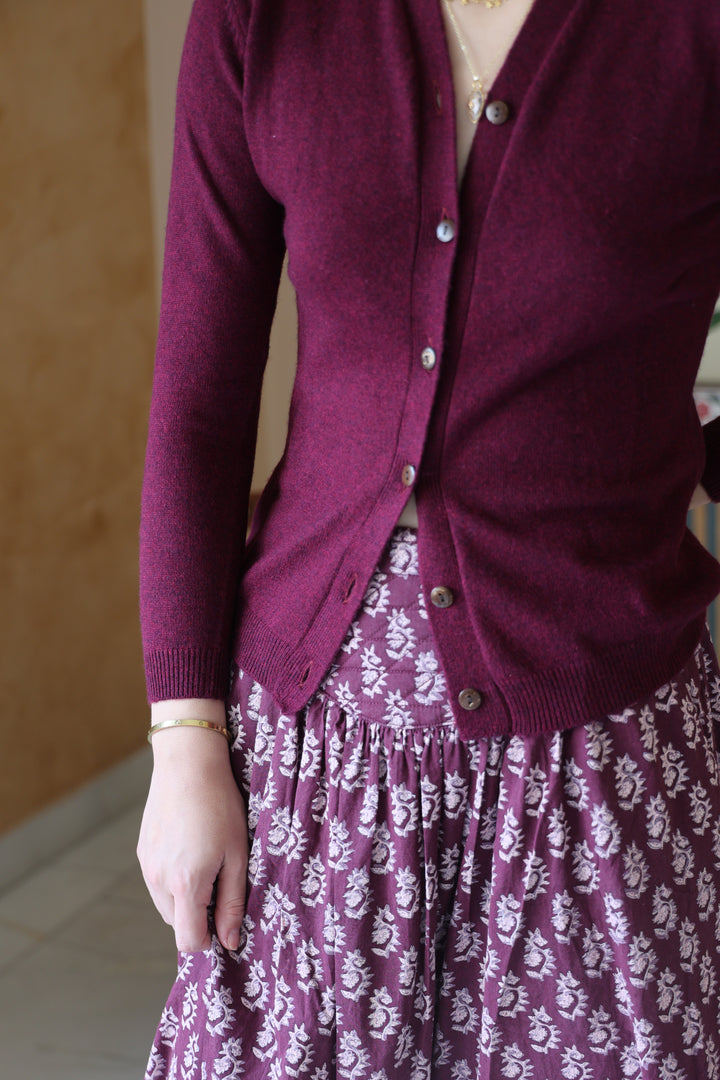 Wool Cashmere Skinny Knit Cardigan in Burgundy Marl