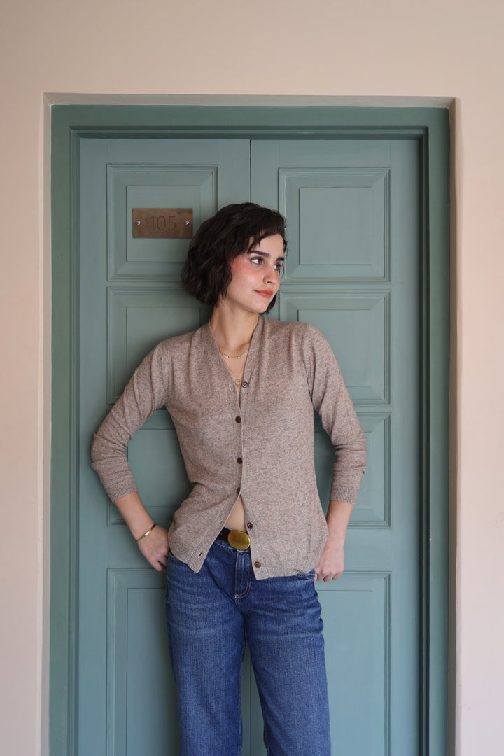 Wool Cashmere Skinny Knit Cardigan in Taupe Marl