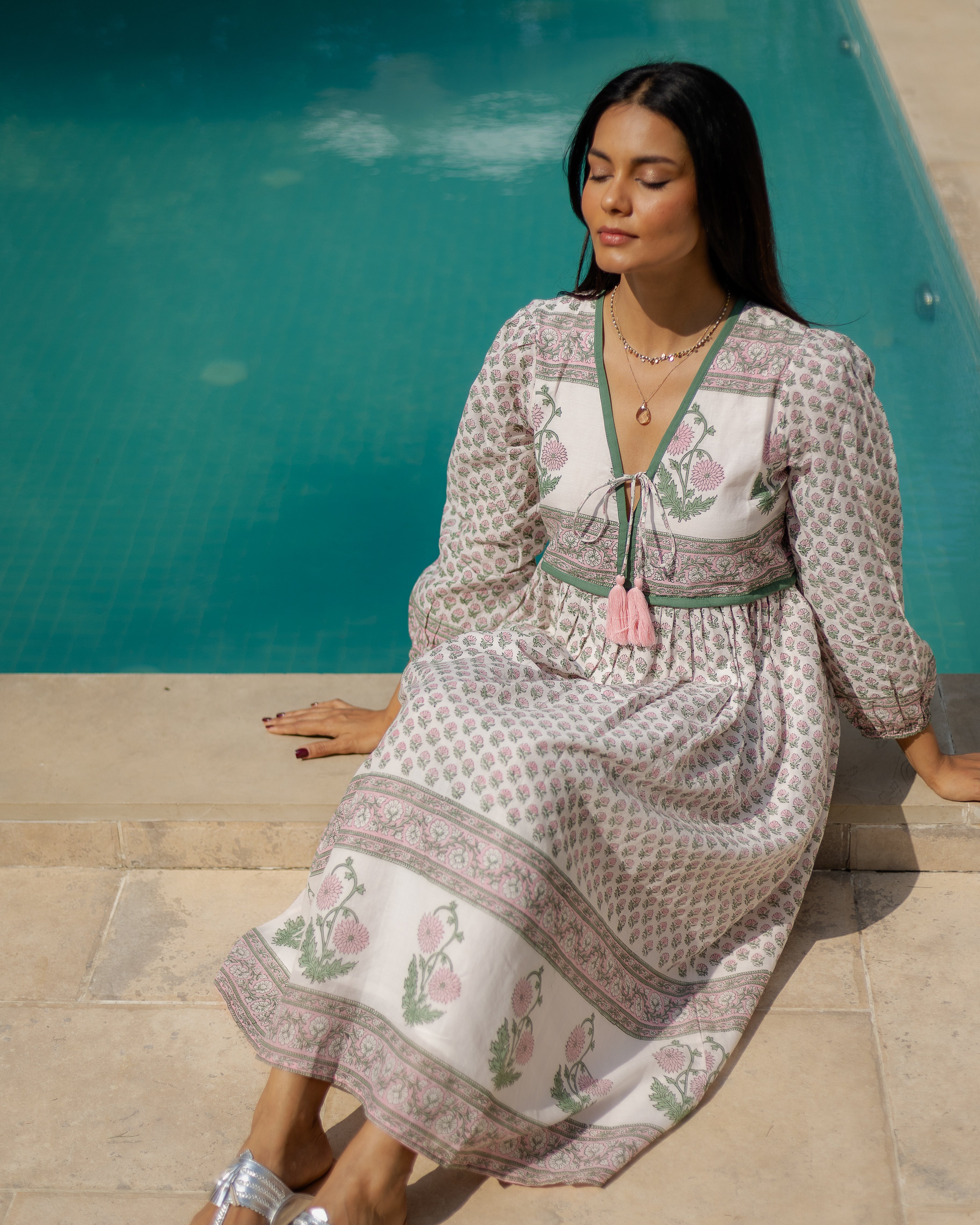 Jackie midi dress in white and sage - Dilli Grey