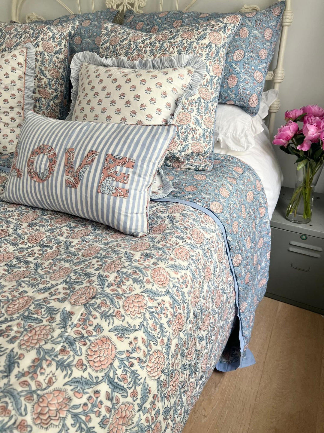 Glacier Blue Johari Reversible Quilt