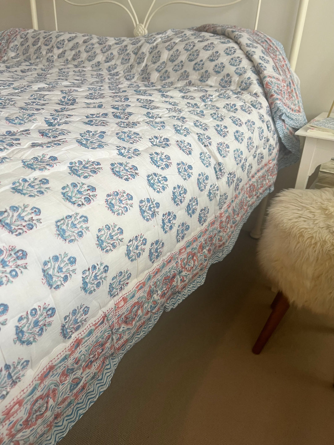Heritage Butta with mixed border Quilt in Peach & Dusty Blue - Dilli Grey
