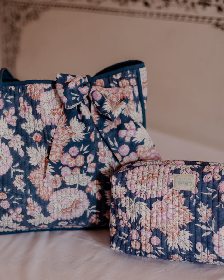 Waterlily Washbag in Midnight