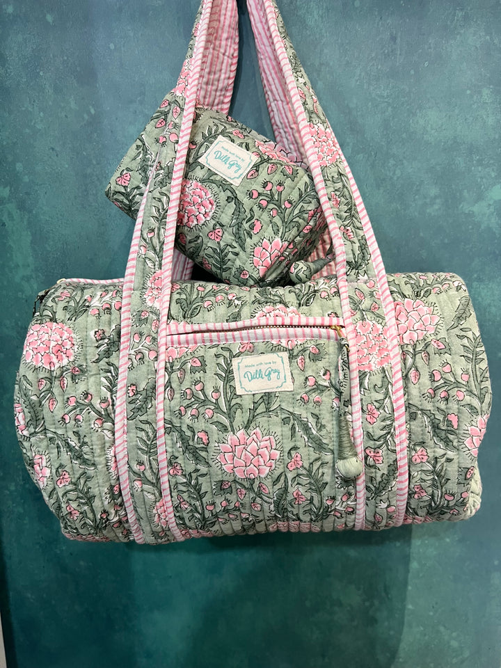 On-The-Go Bag Gift Set in Sage