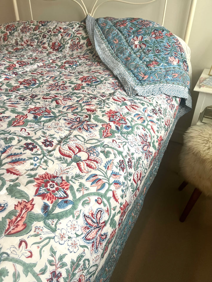 Heritage Chintz with mixed border King Size Quilt in Sky Blue and Pomegranate