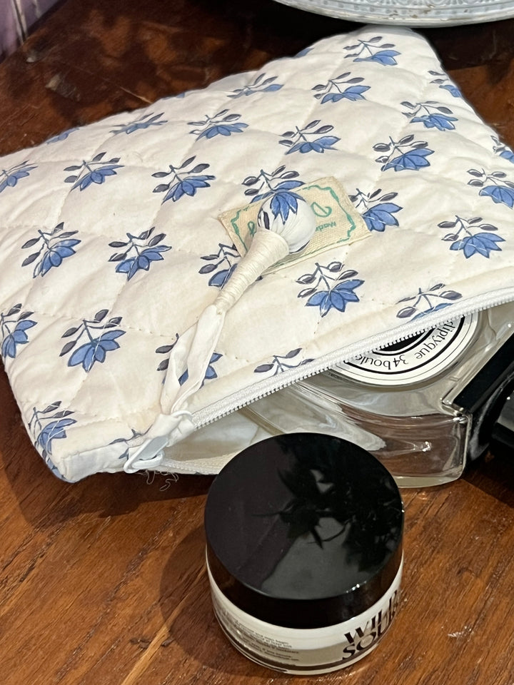 Sky blue lotus quilted pouch set