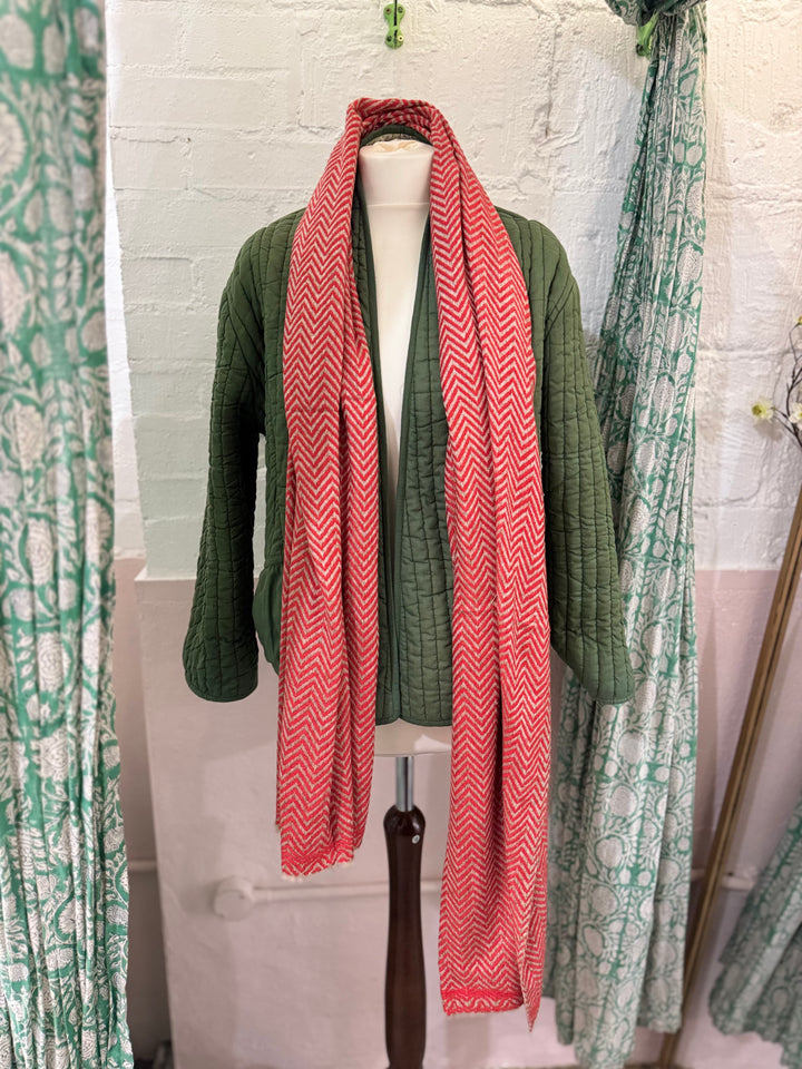 Cashmere chevron scarf in off taupe and orange