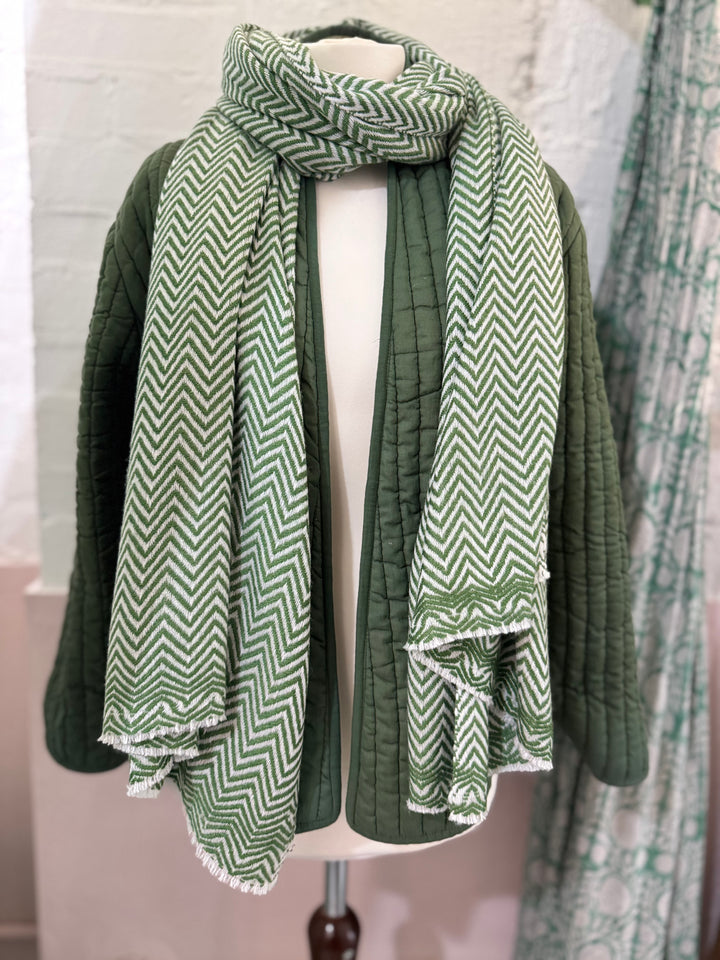Cashmere chevron scarf in off white and tulsi green