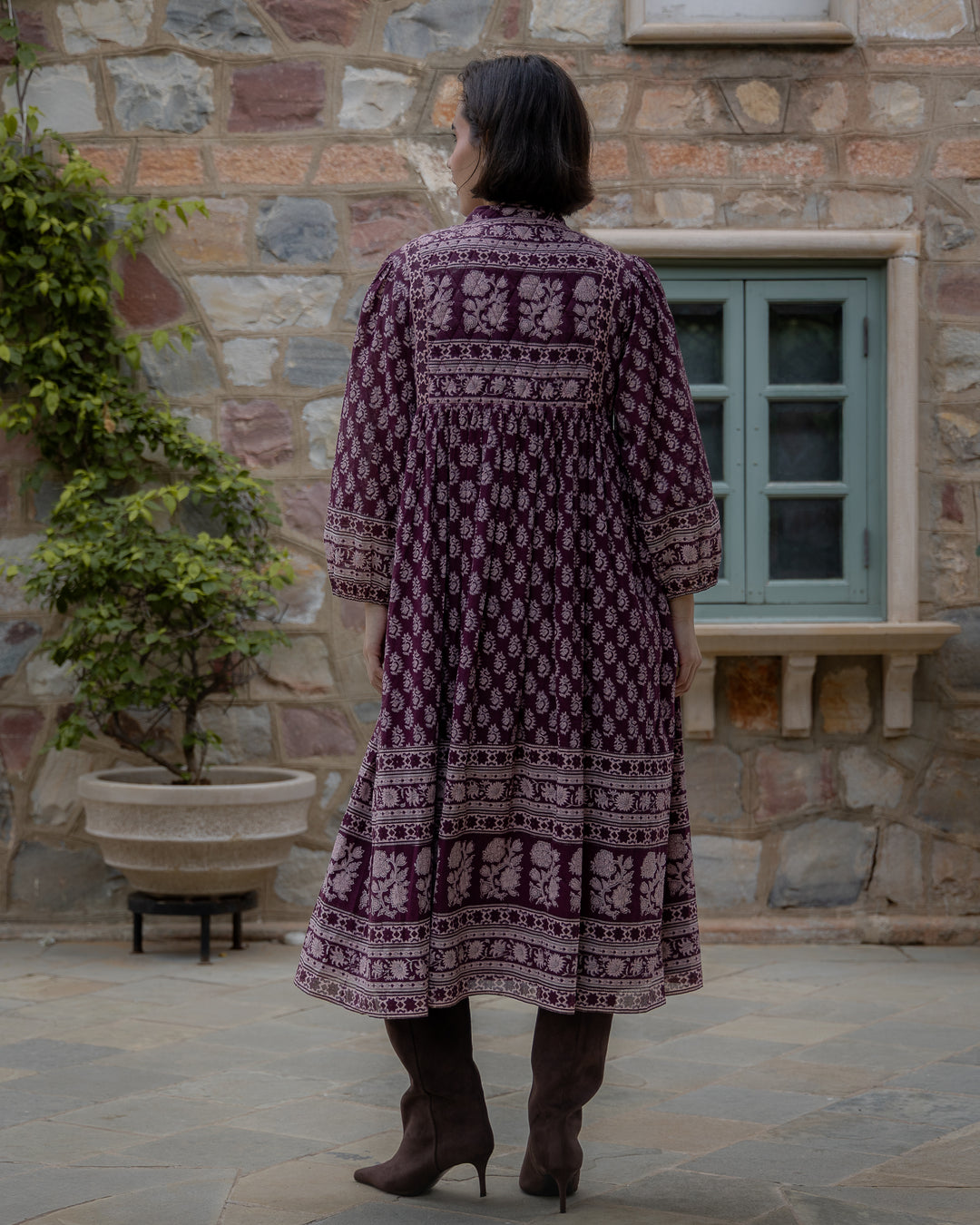 Priya Midi Dress In Burgundy - delivery beg Nov