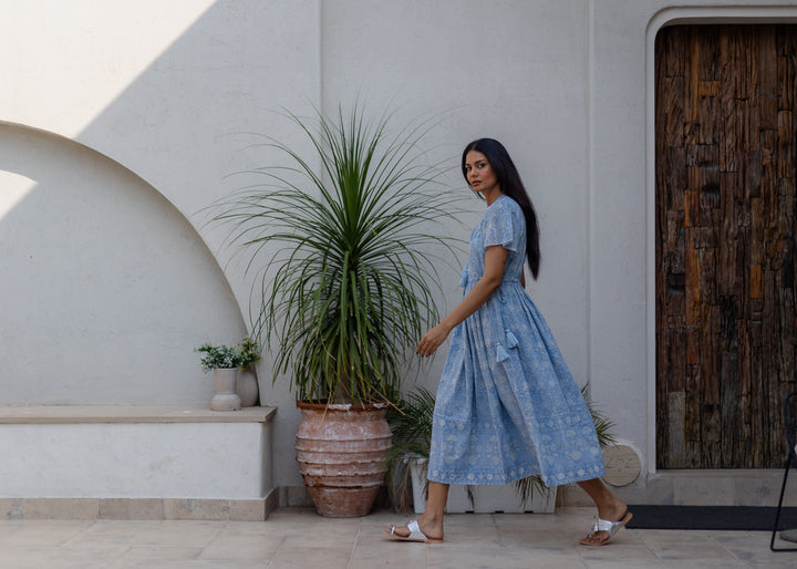 Fifi Flutter Sleeve Midi Dress in Dusty Blue - Dilli Grey