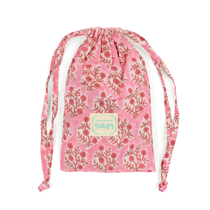Eyemask and Scrunchie Pouch Set in Rani Pink