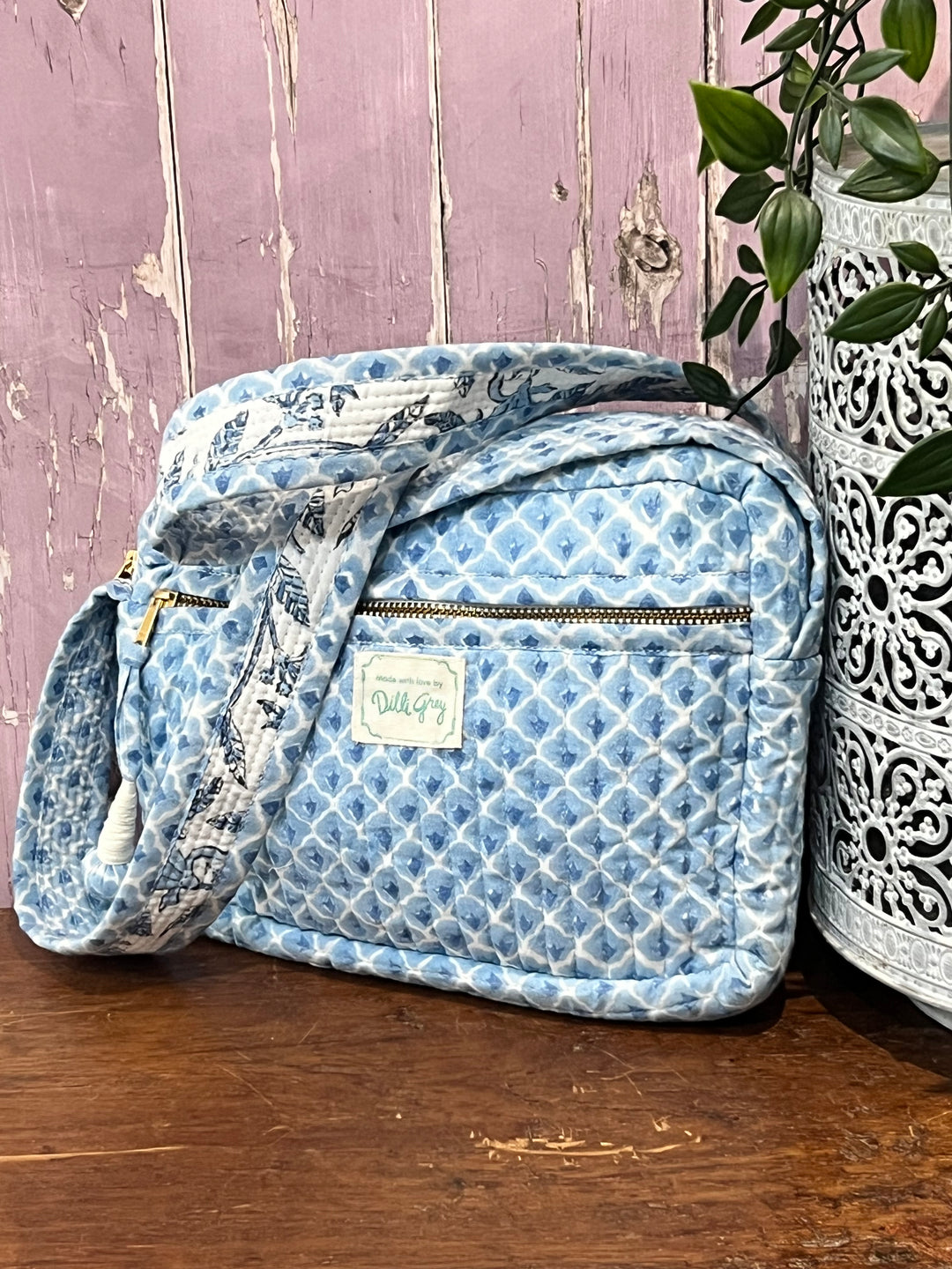 New cross body bag in blue mini buta