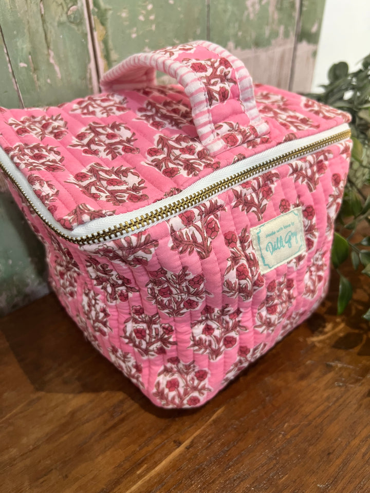 Mogra Cosmetics Case in Rani Pink