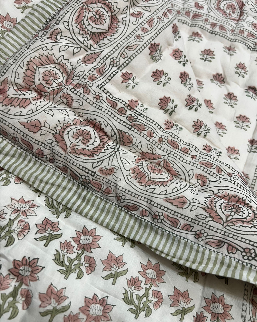 Lotus reversible quilted Throw In sage & dusty pink - Dilli Grey