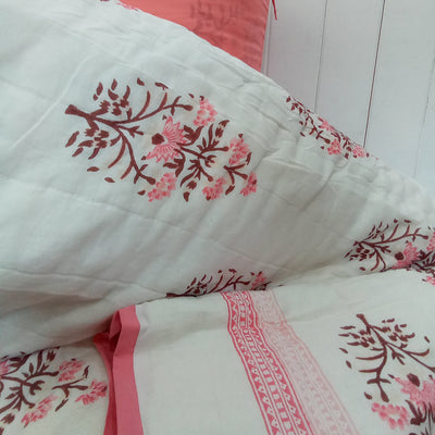 Jasmine Maala quilt