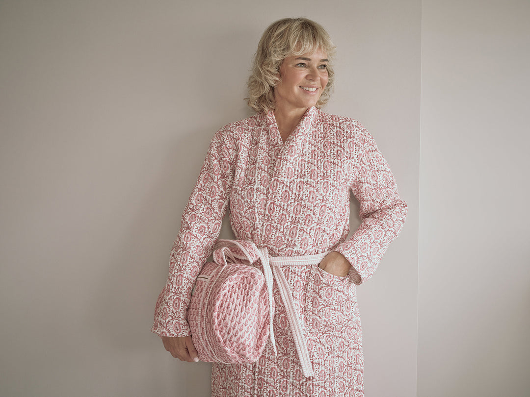 Desert Rose Paisley Quilted Robe