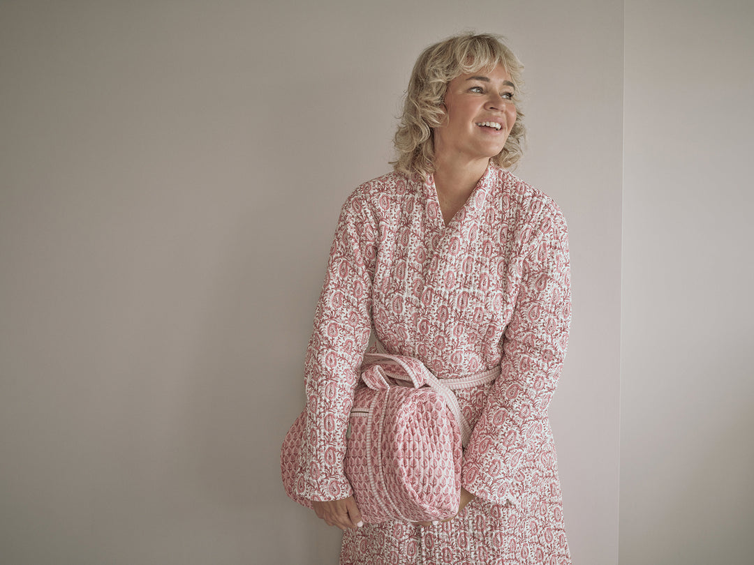 Desert Rose Paisley Quilted Robe