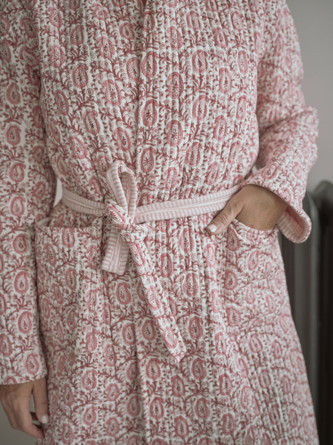 Desert Rose Paisley Quilted Robe