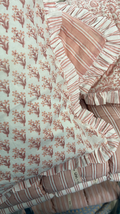 Daisy Ruffle Cushion in Peach