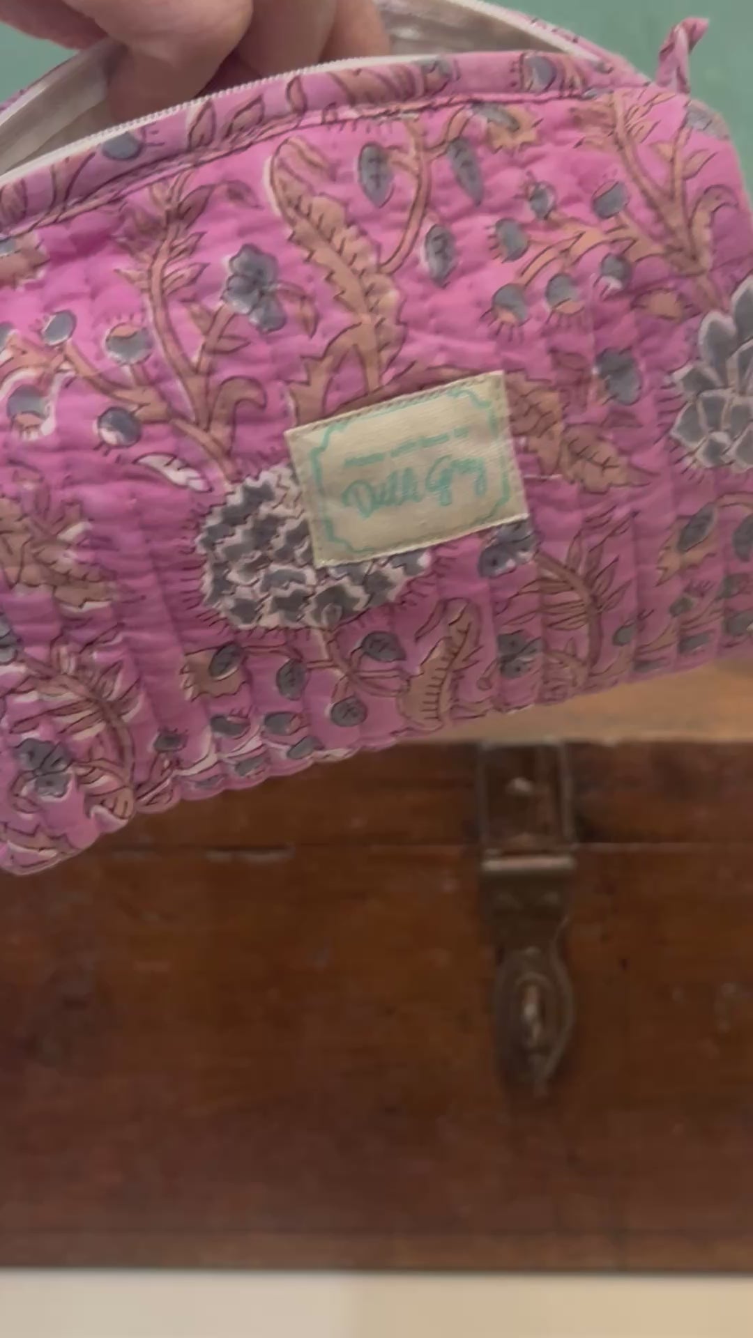 Johari Mini Washbag in lavender and blue