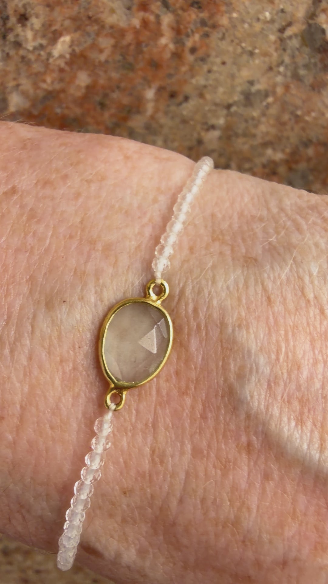 Jaipur Gem Bracelet in Chalcedonay & Moonstone - SHIPS 9TH SEPTEMBER