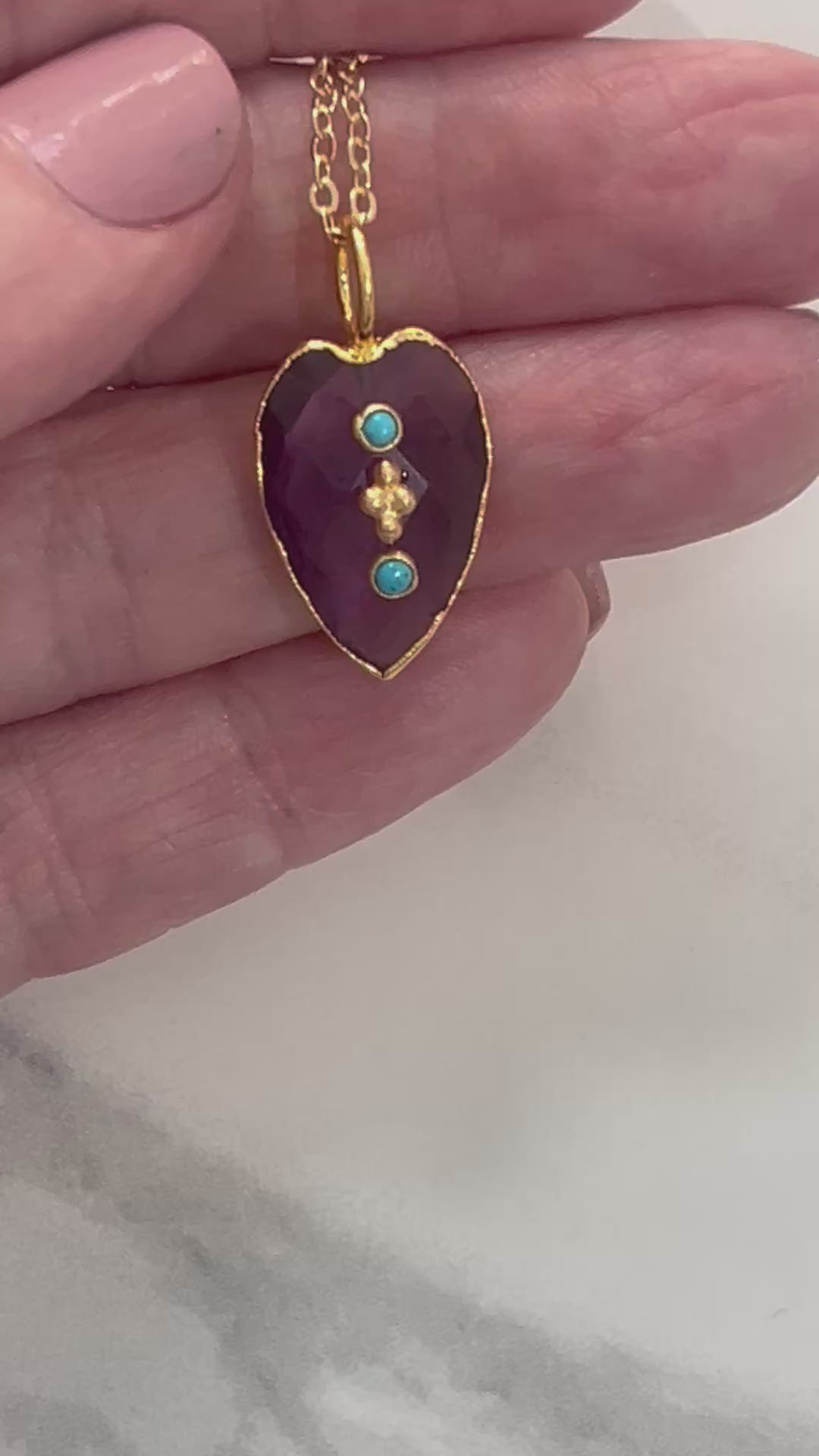 Jaipur Faceted Heart Necklace in Amethyst