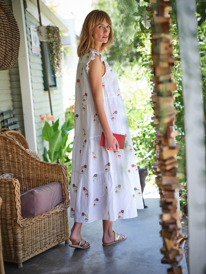Nicoletta Embroidered Linen Dress In Jasmine