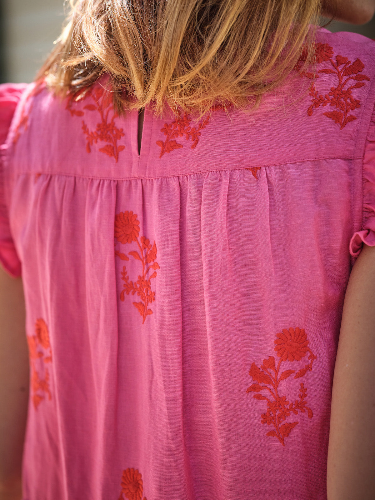 Nicoletta Embroidered Linen Dress In Petal