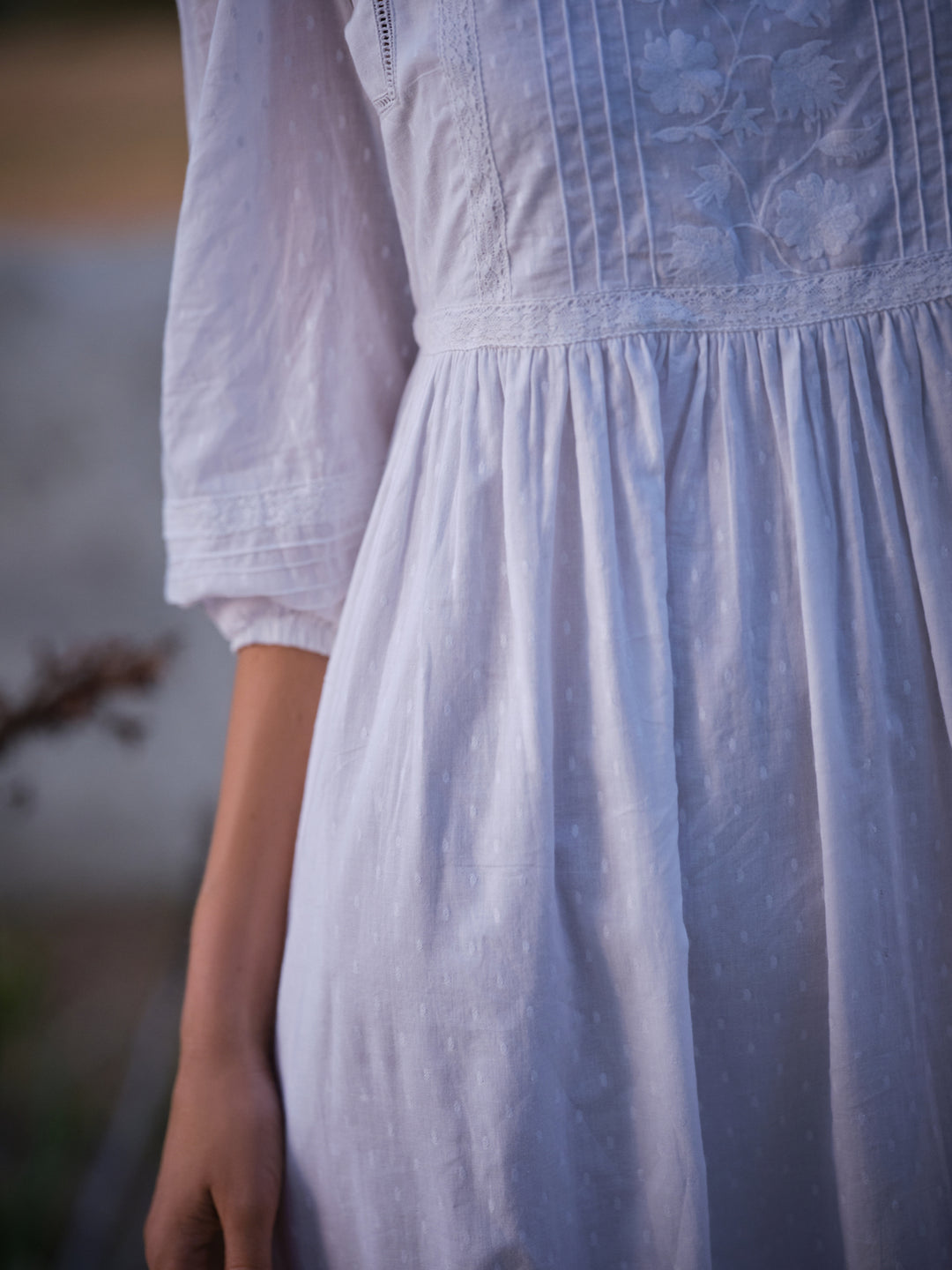 Sona Embroidered Midi Dress in Jasmine White